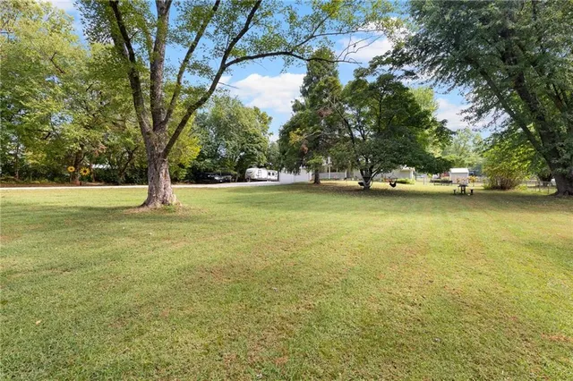 $309,900 | 3728 South Marshall Avenue, Sedalia, MO 65301