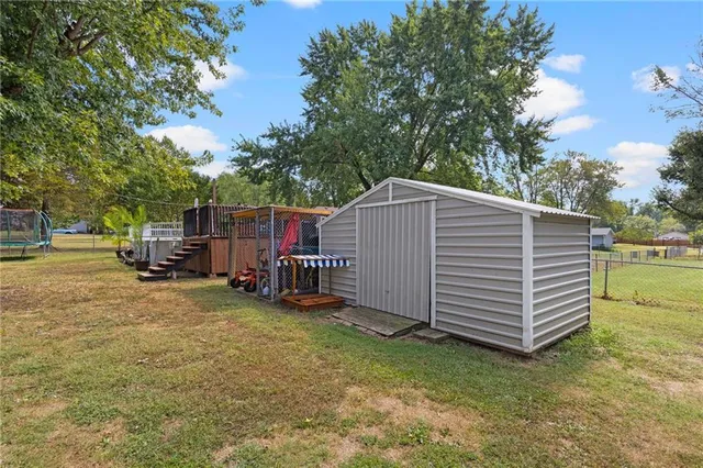 $309,900 | 3728 South Marshall Avenue, Sedalia, MO 65301