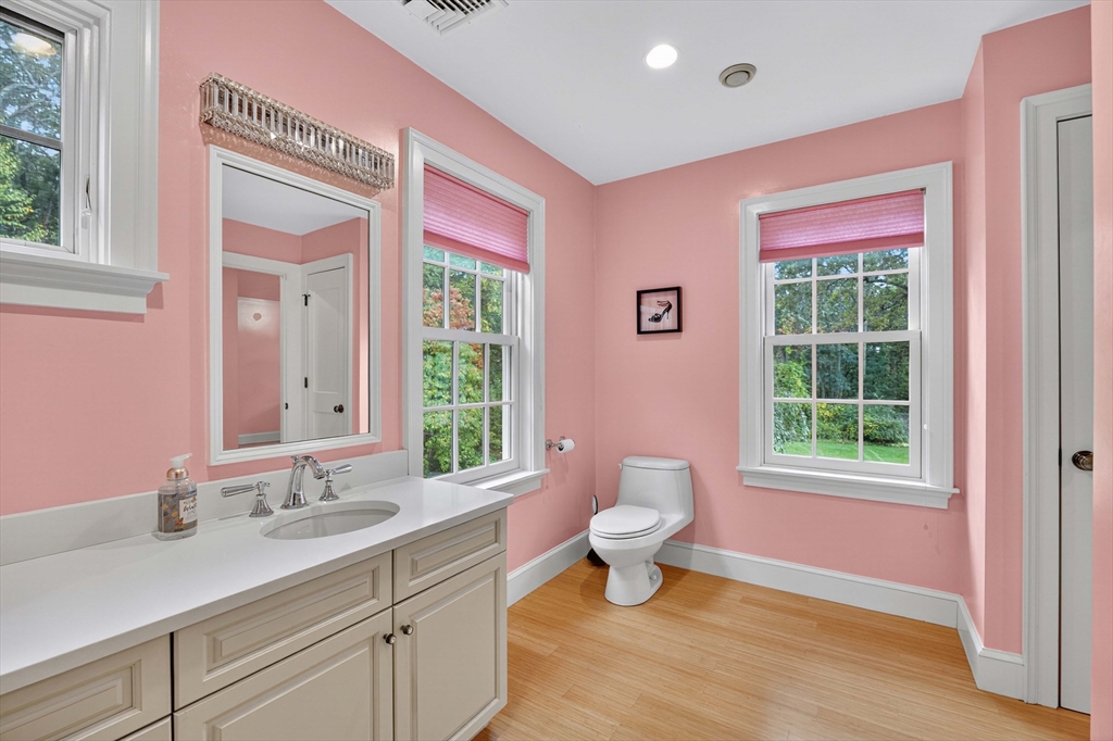 44 Baker Bridge Road Lincoln, MA 01773 - Photo 18 of 37