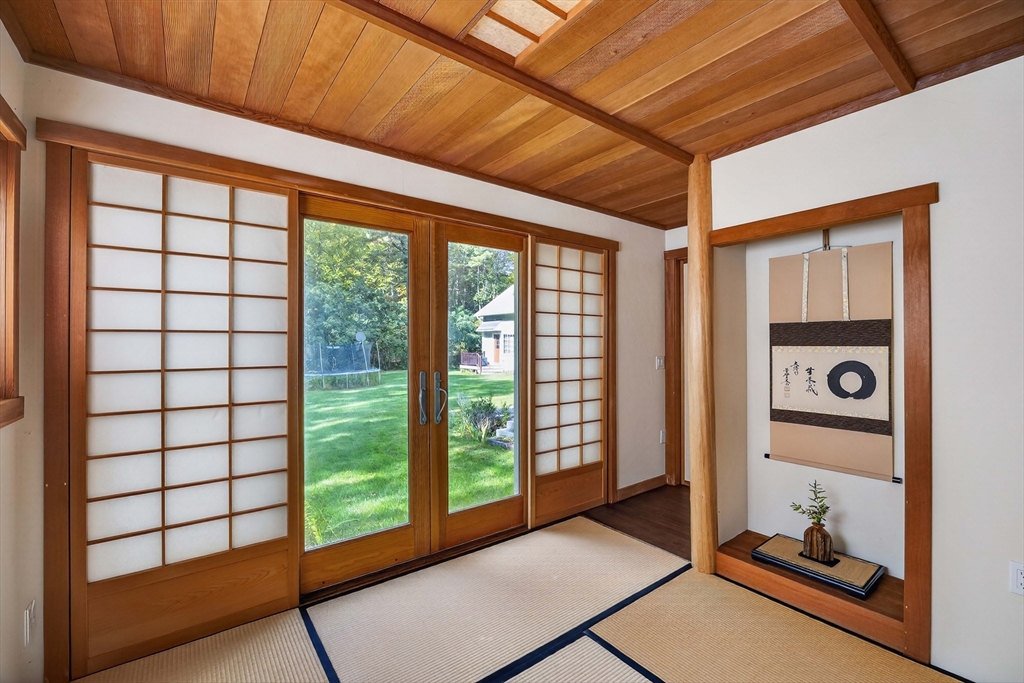 44 Baker Bridge Road Lincoln, MA 01773 - Photo 26 of 37