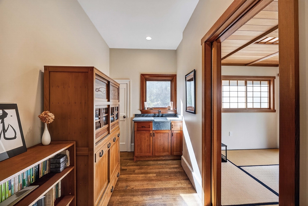 44 Baker Bridge Road Lincoln, MA 01773 - Photo 28 of 37