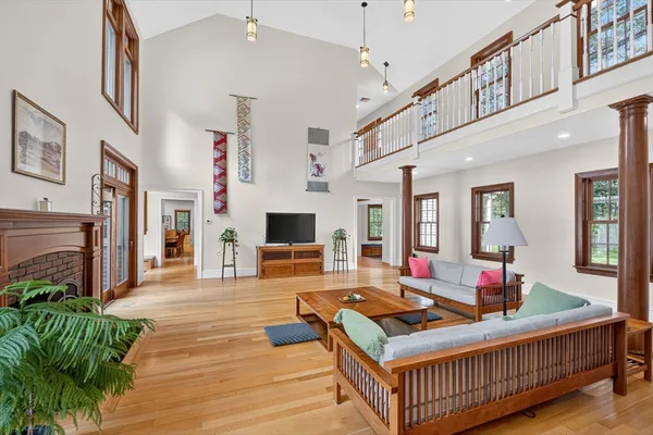 $4,700,000 | 44 Baker Bridge Road, Lincoln, MA 01773