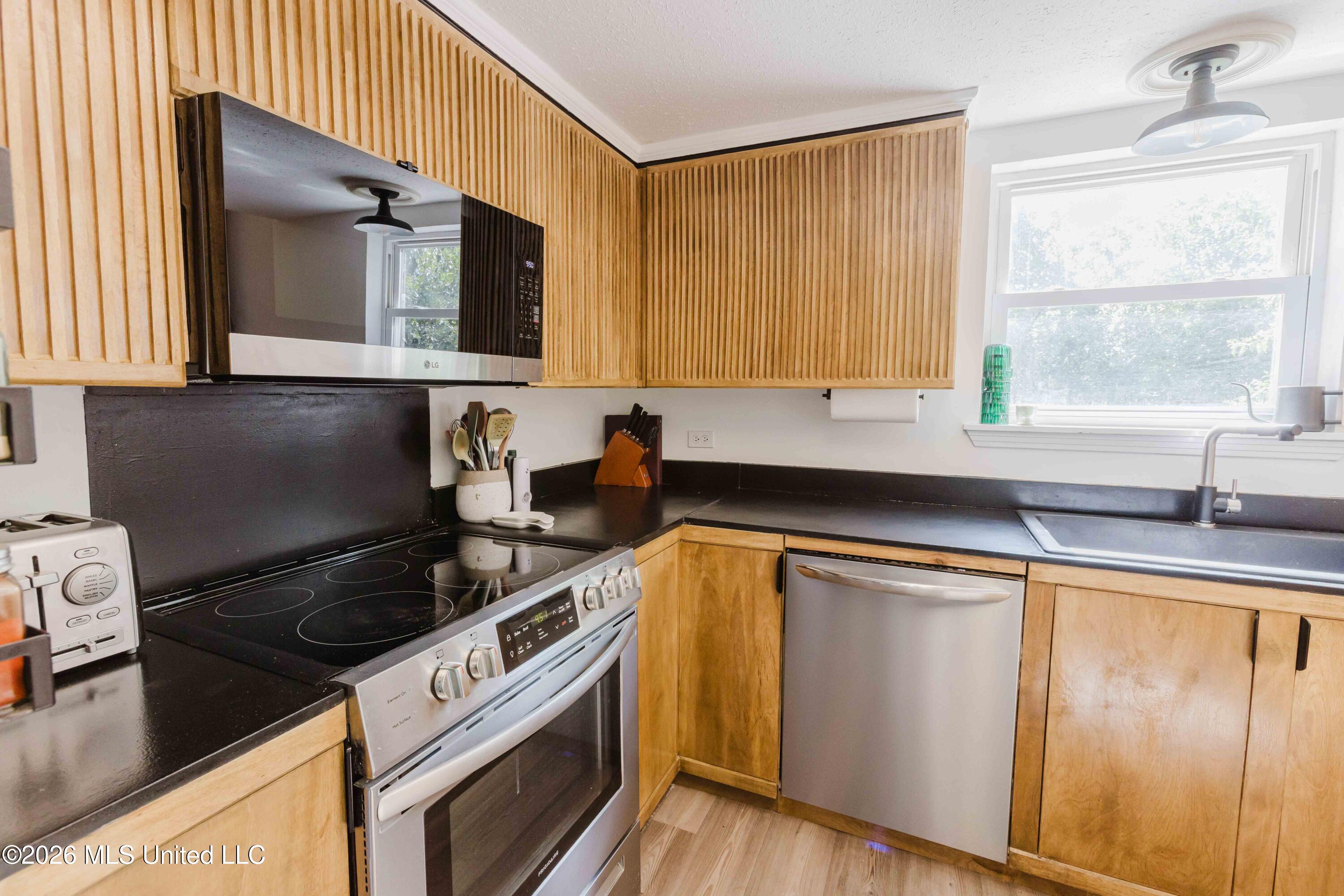 69 Sycamore Lane Brandon, MS 39042 - Photo 12 of 28 watsonphotography260413100114