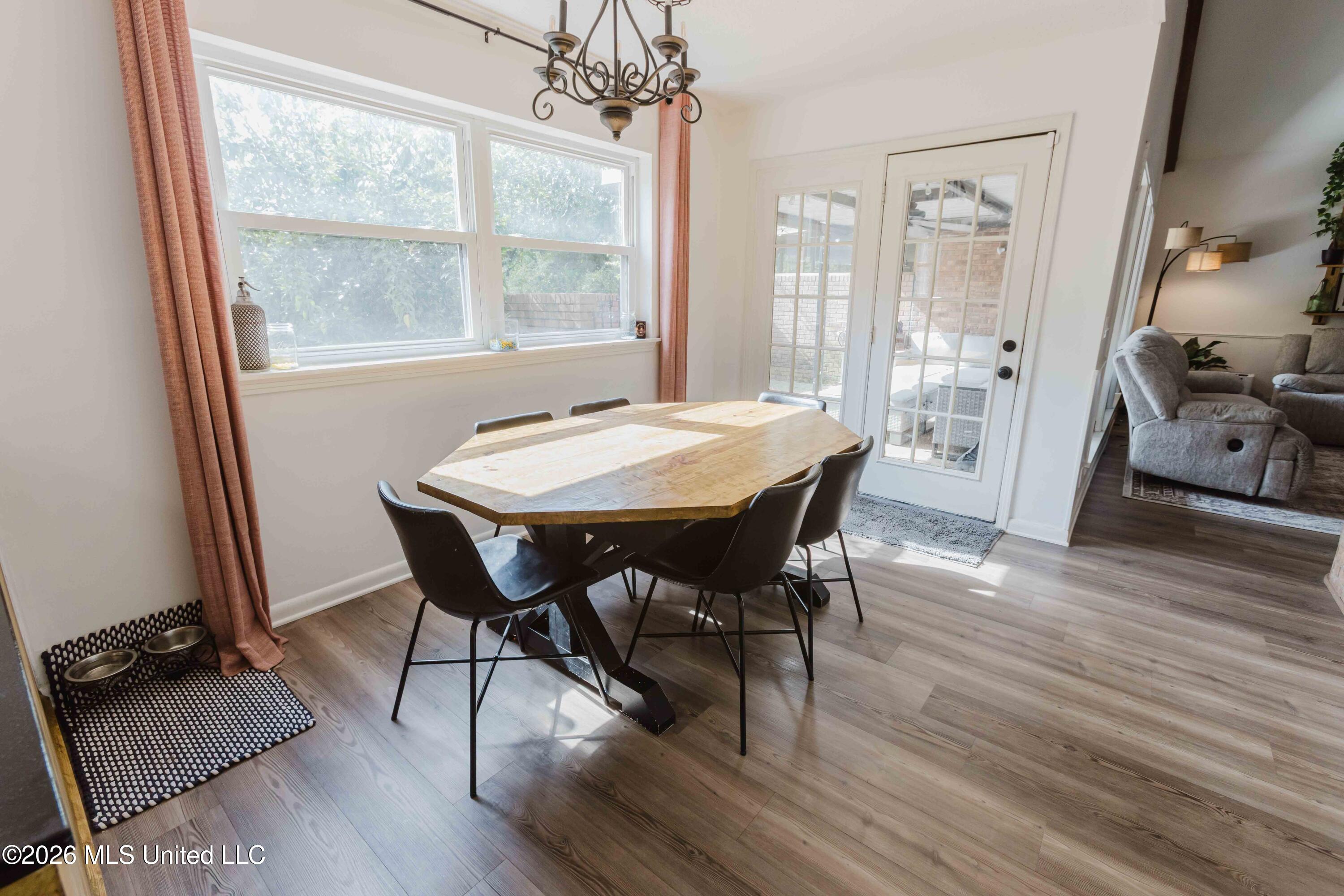 69 Sycamore Lane Brandon, MS 39042 - Photo 13 of 28 watsonphotography260413100124