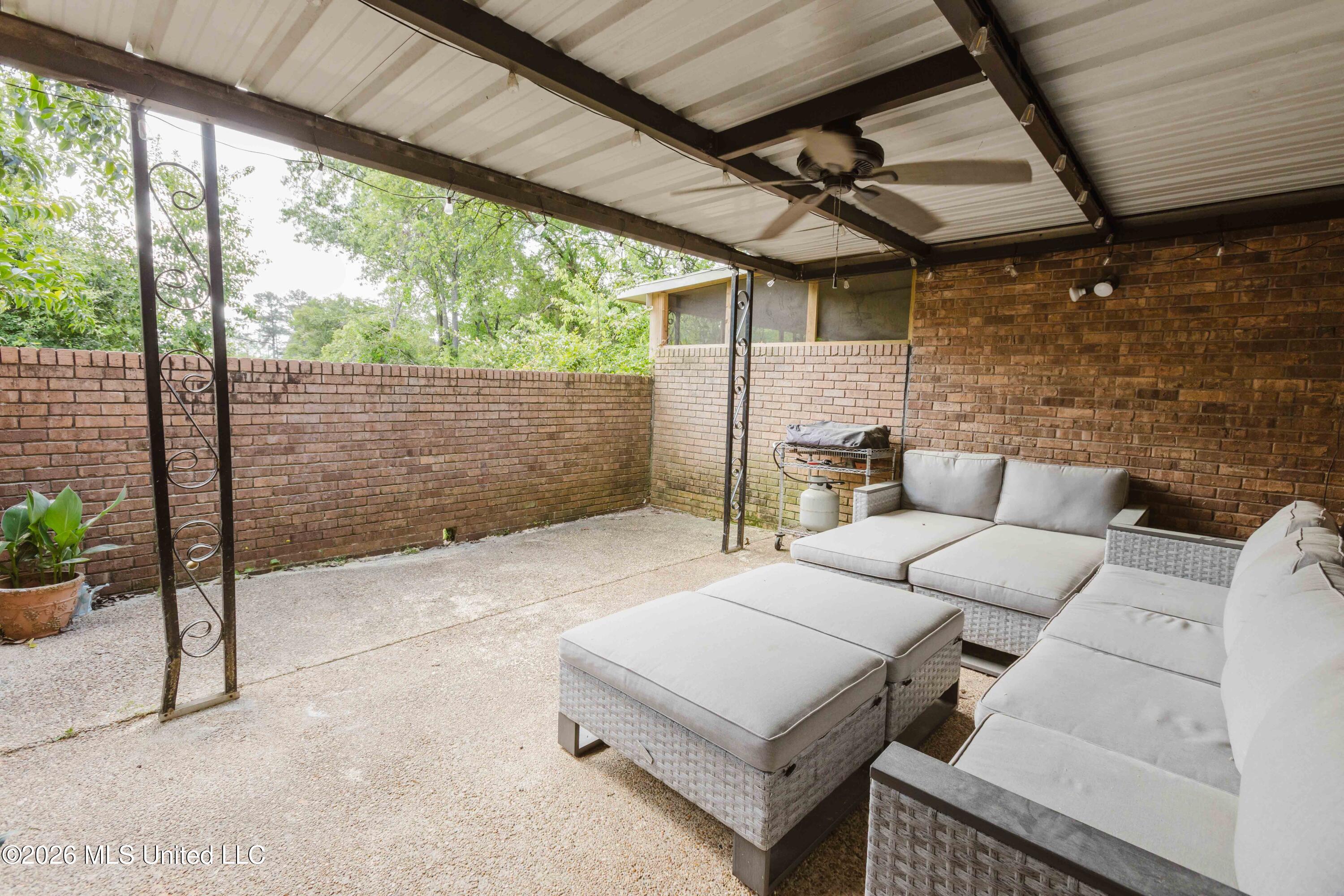 69 Sycamore Lane Brandon, MS 39042 - Photo 28 of 28 watsonphotography260413101256