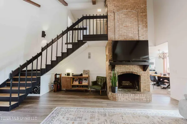 $230,000 | 69 Sycamore Lane, Brandon, MS 39042