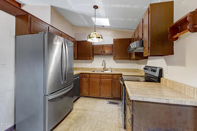 $350,000 | 1006 Suterland Road, Cary, NC 27511