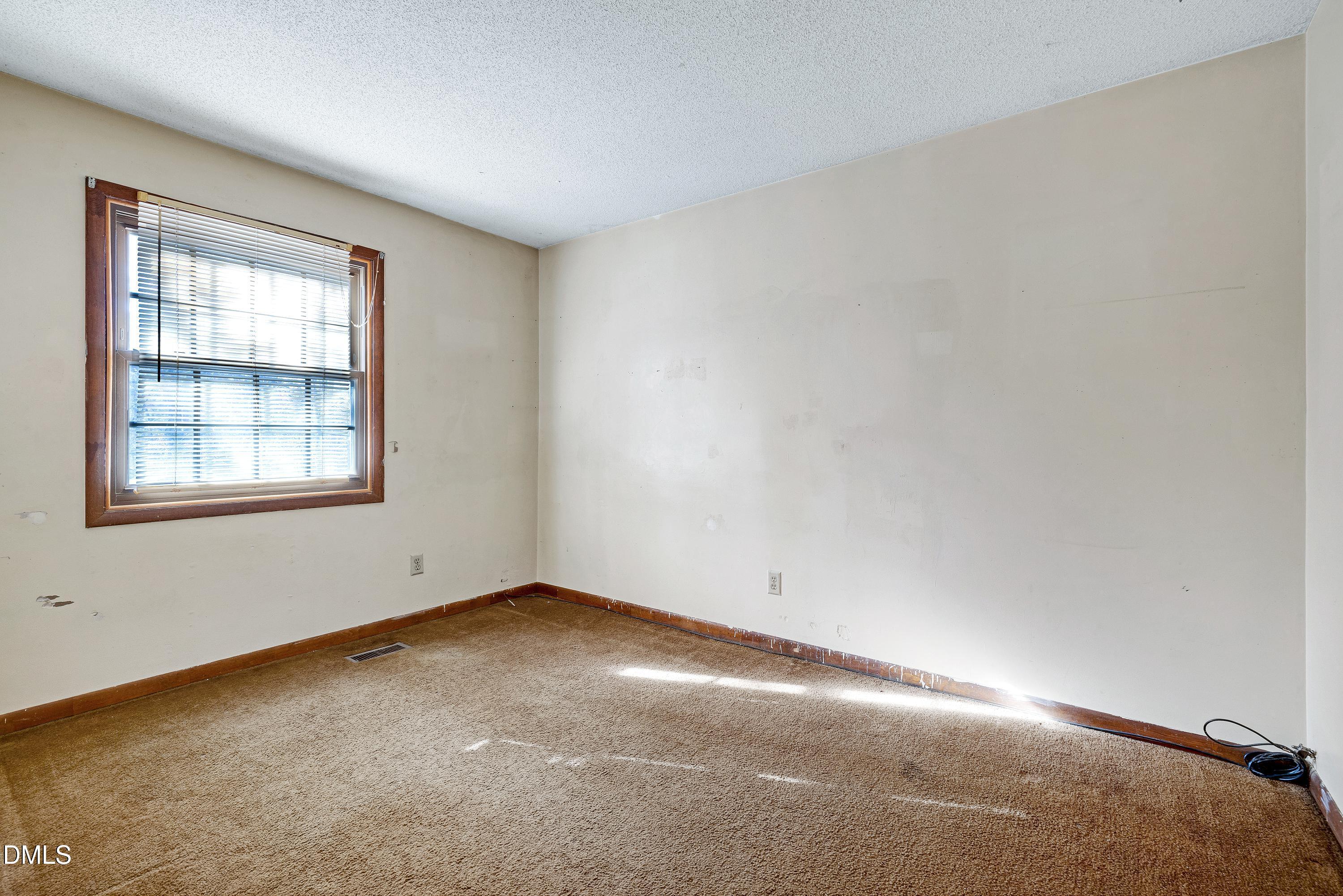 1006 Suterland Road Cary, NC 27511 - Photo 16 of 51 Scene-26