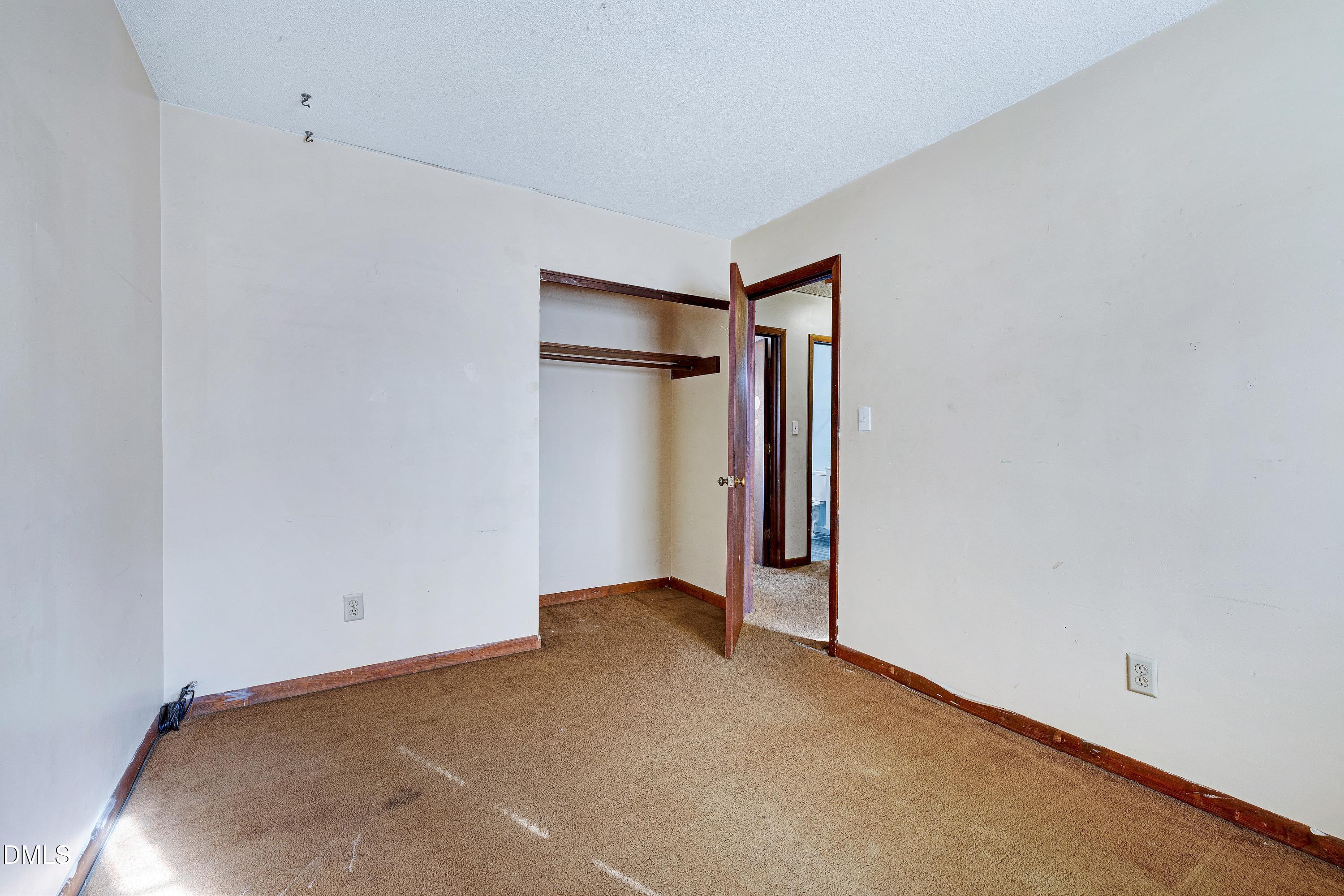 1006 Suterland Road Cary, NC 27511 - Photo 17 of 51 Scene-27