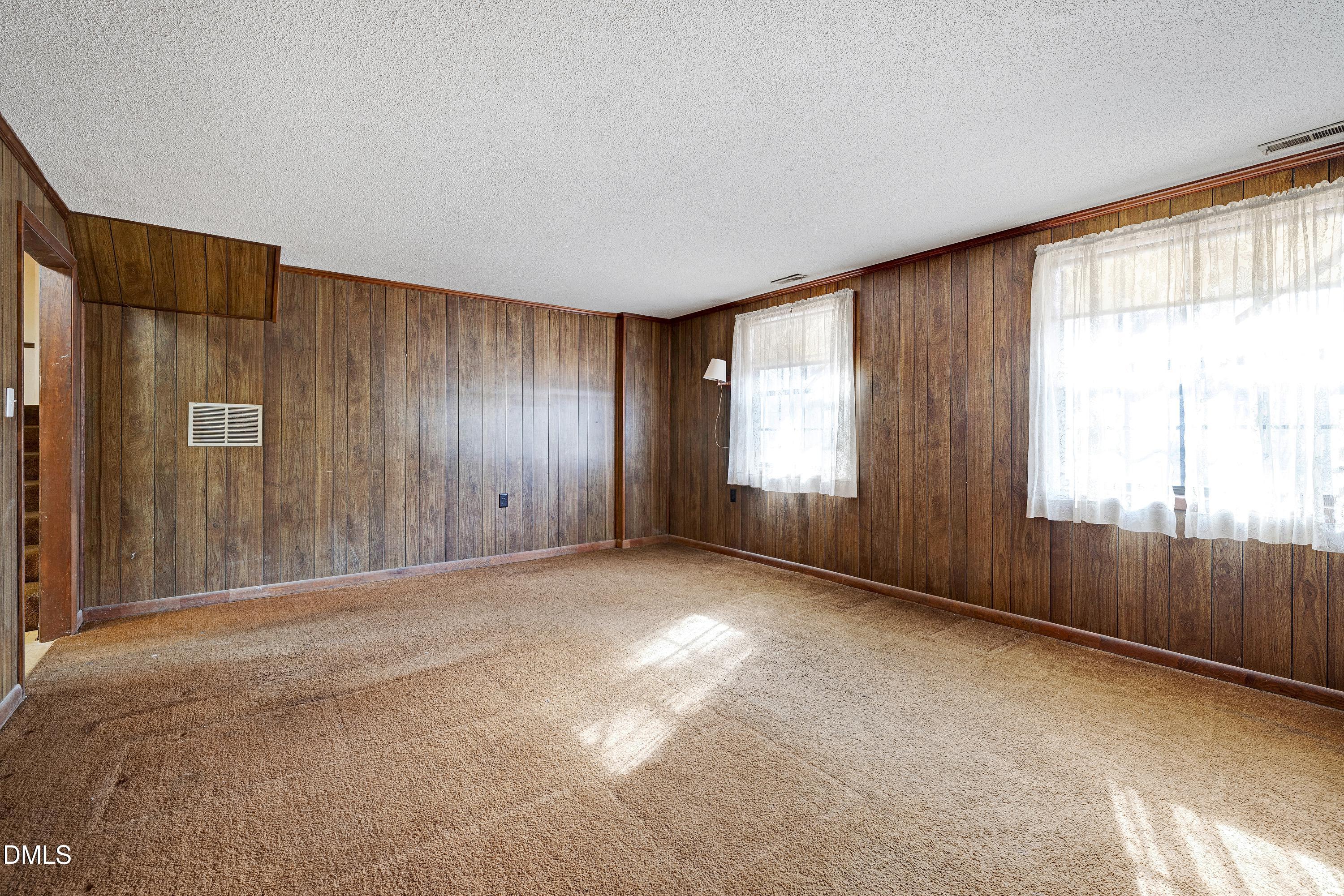 1006 Suterland Road Cary, NC 27511 - Photo 23 of 51 Scene-34