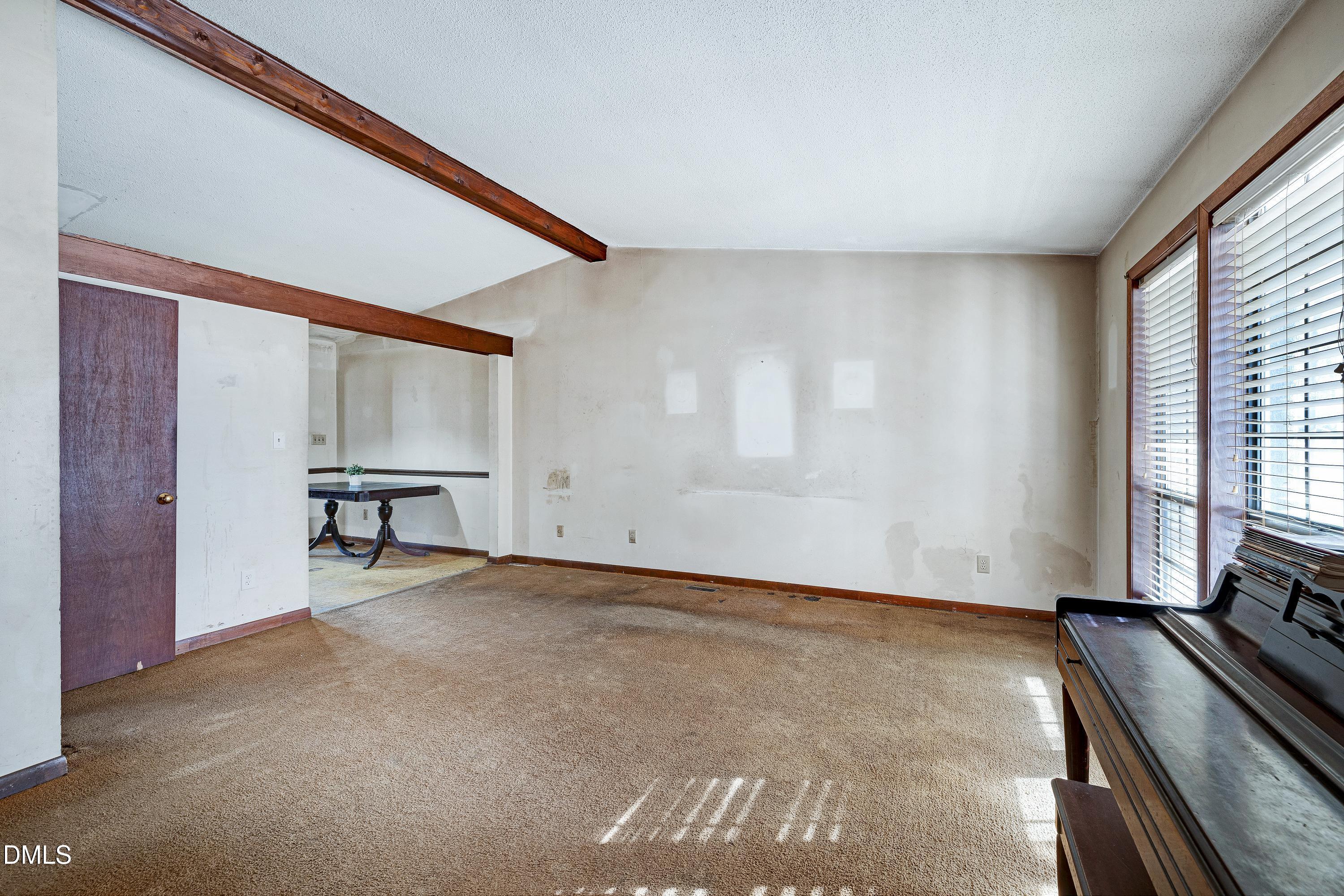 1006 Suterland Road Cary, NC 27511 - Photo 5 of 51 Scene-8