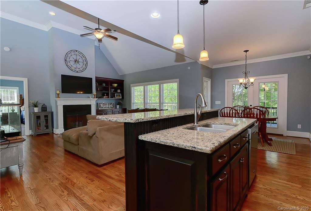 432 Windy Hill Road York, SC 29745 - Photo 2 of 48