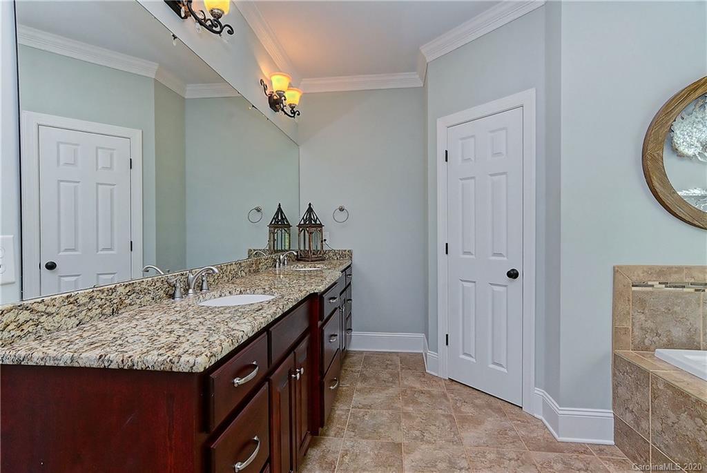 432 Windy Hill Road York, SC 29745 - Photo 13 of 48