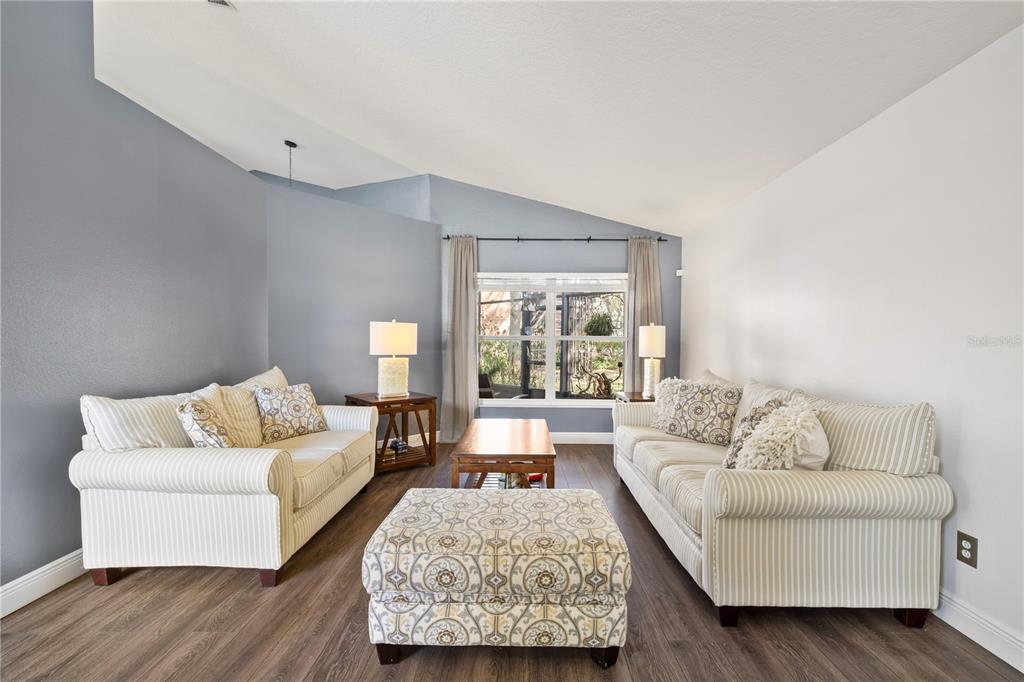 2102 Applegate Drive Ocoee, FL 34761 - Photo 5 of 27