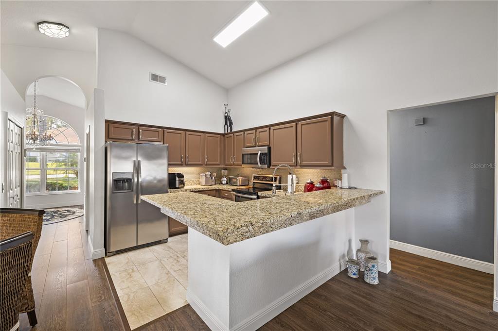 2102 Applegate Drive Ocoee, FL 34761 - Photo 10 of 27