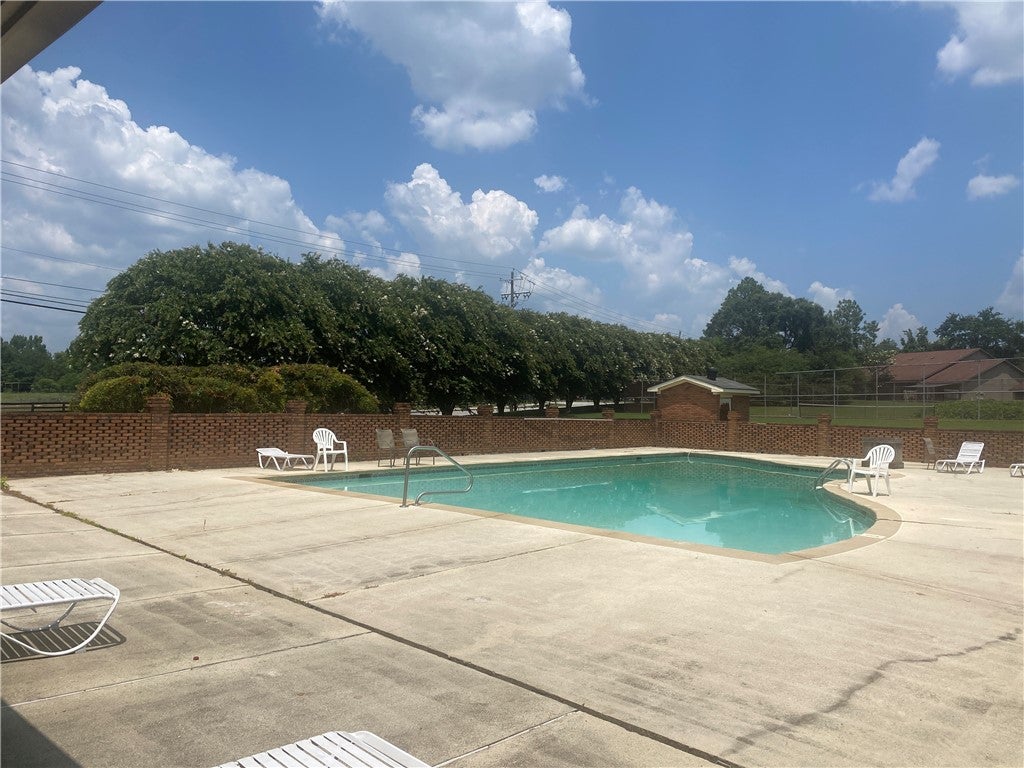 1761 Wire Road, Unit 12 Auburn, AL 36832 - Photo 14 of 18 Gallery Image 14