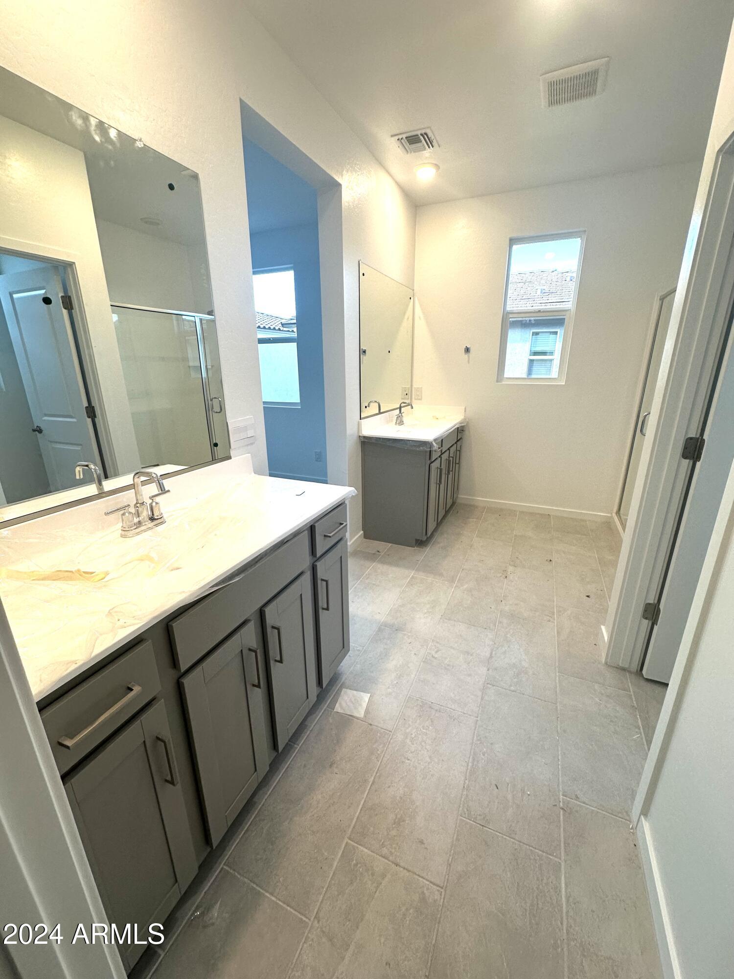 4745 South Element Mesa, AZ 85212 - Photo 6 of 13 82.5