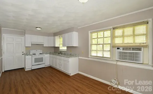 $1,350 | 1715 Cloudburst Circle, Lincolnton, NC 28092