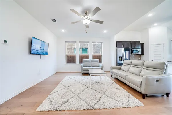 $3,250 | 1409 Ladys Mantle Way, Prosper, TX 75078