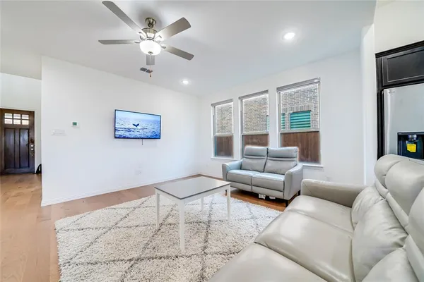 $3,250 | 1409 Ladys Mantle Way, Prosper, TX 75078