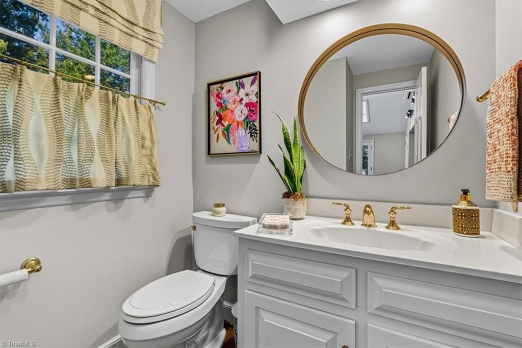 1106 Hammel Road Greensboro, NC 27408 - Photo 19 of 43 Main Level Half Bath