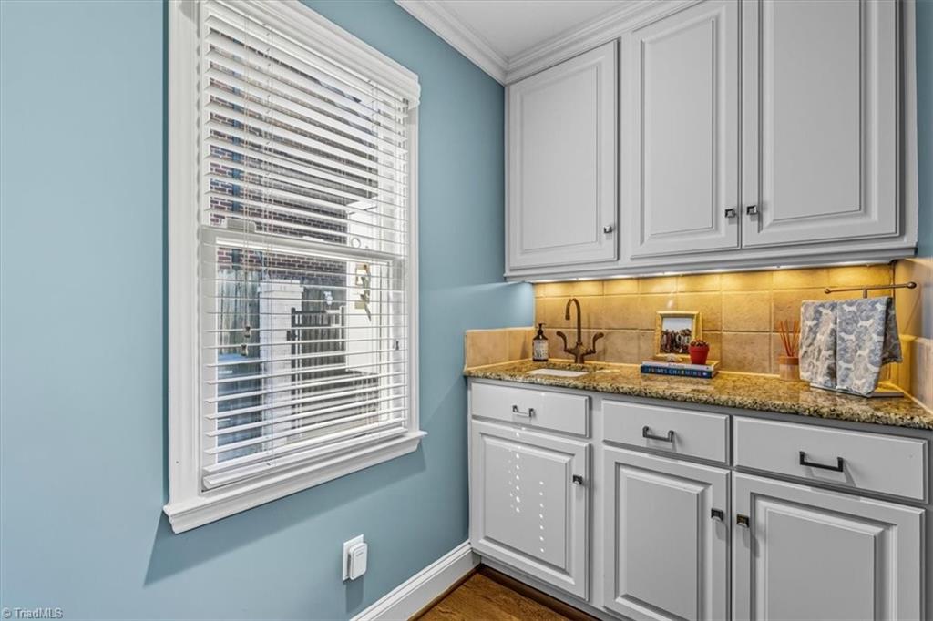 1106 Hammel Road Greensboro, NC 27408 - Photo 36 of 43