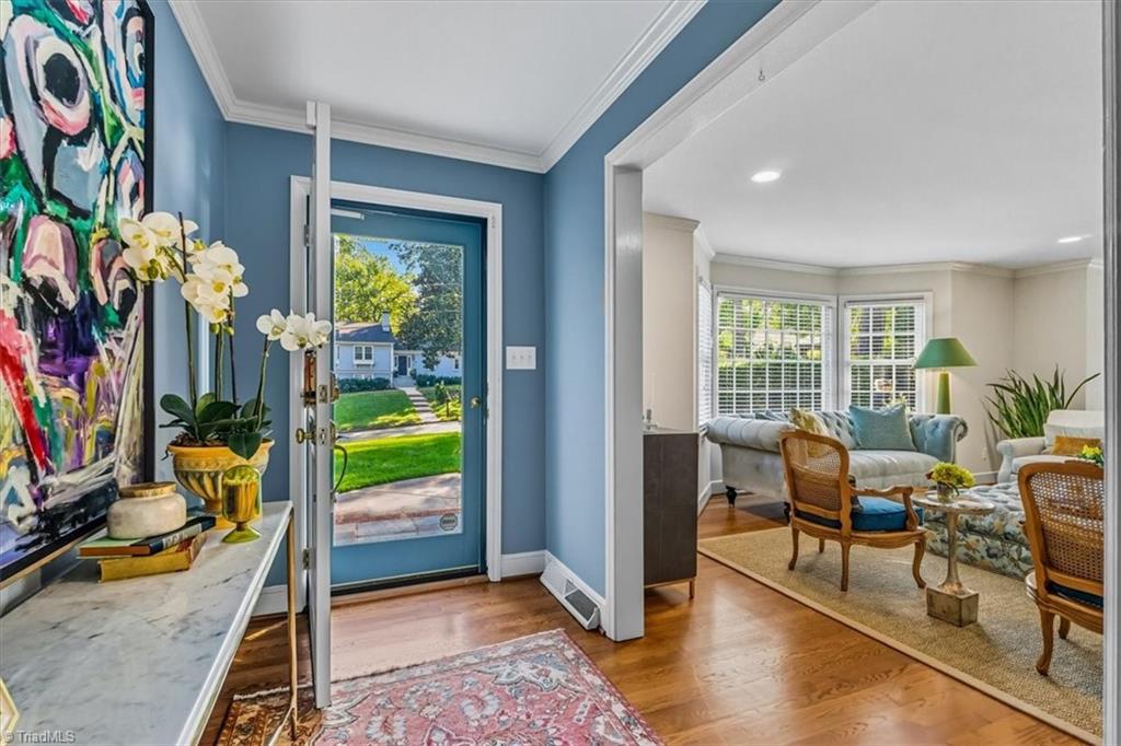 1106 Hammel Road Greensboro, NC 27408 - Photo 4 of 48