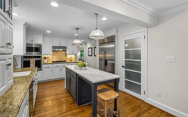 $899,000 | 1106 Hammel Road, Greensboro, NC 27408