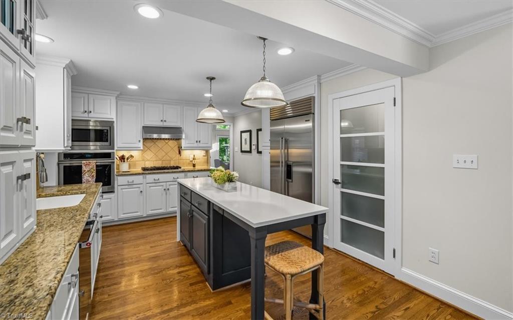 1106 Hammel Road Greensboro, NC 27408 - Photo 9 of 48