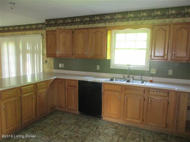 635 Rogers Road Milton, KY 40045 - Photo 4 of 18 IMG_7760 (Small)