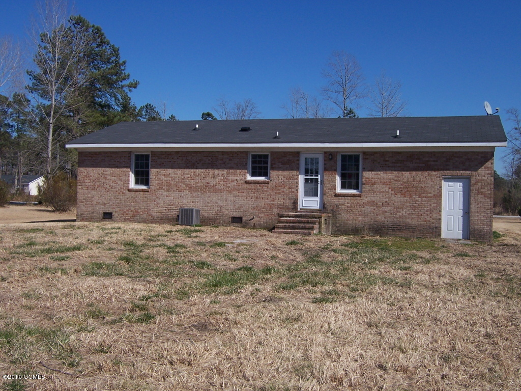 135 Pate Road New Bern, NC 28562 - Photo 9 of 9 back