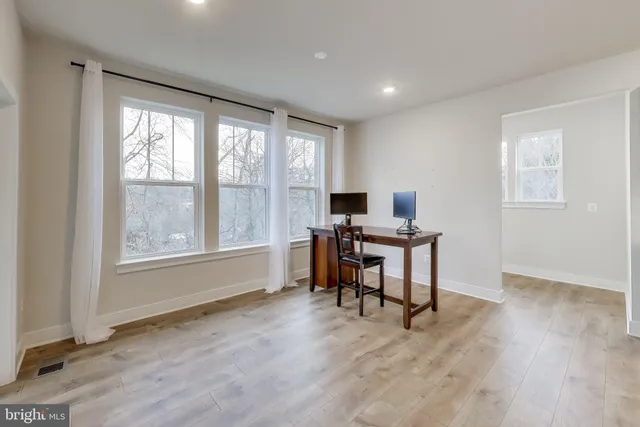 $5,100 | 3897 Hillview Court, Alexandria, VA 22310