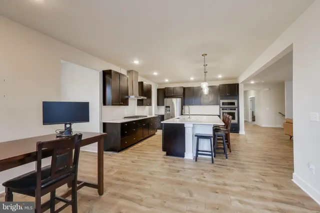 $5,100 | 3897 Hillview Court, Alexandria, VA 22310