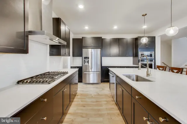 $5,100 | 3897 Hillview Court, Alexandria, VA 22310