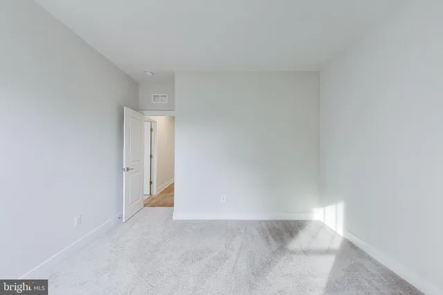 $5,100 | 3897 Hillview Court, Alexandria, VA 22310