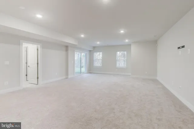 $5,100 | 3897 Hillview Court, Alexandria, VA 22310