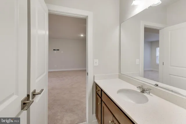 $5,100 | 3897 Hillview Court, Alexandria, VA 22310