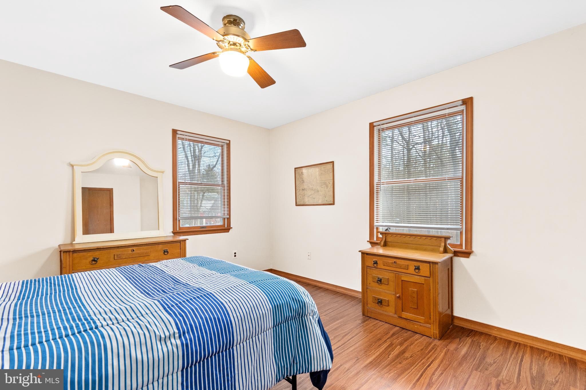 40 W Road Gibbsboro, NJ 08026 - Photo 18 of 28 2nd bedroom