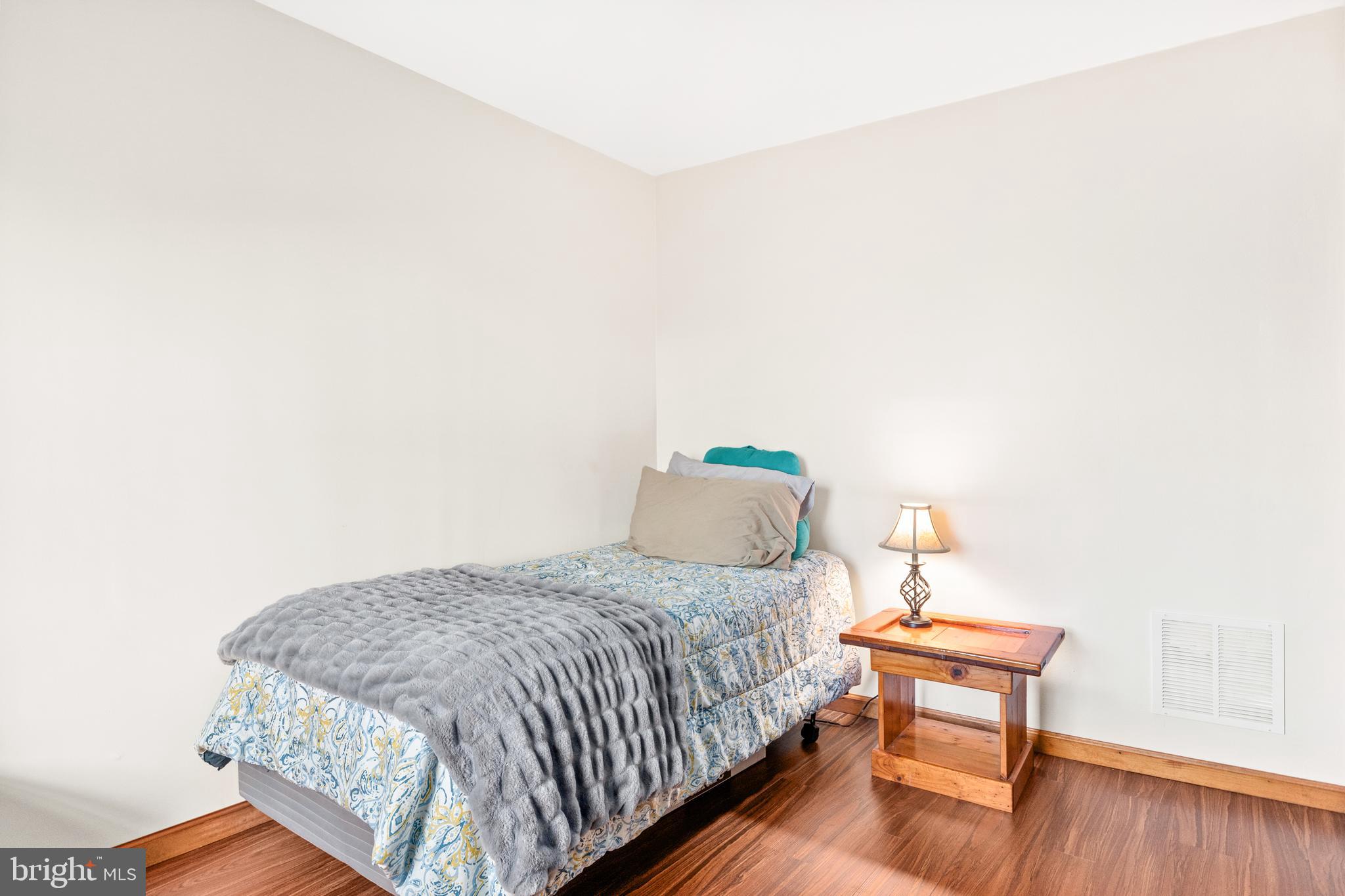 40 W Road Gibbsboro, NJ 08026 - Photo 21 of 28 4th bedroom