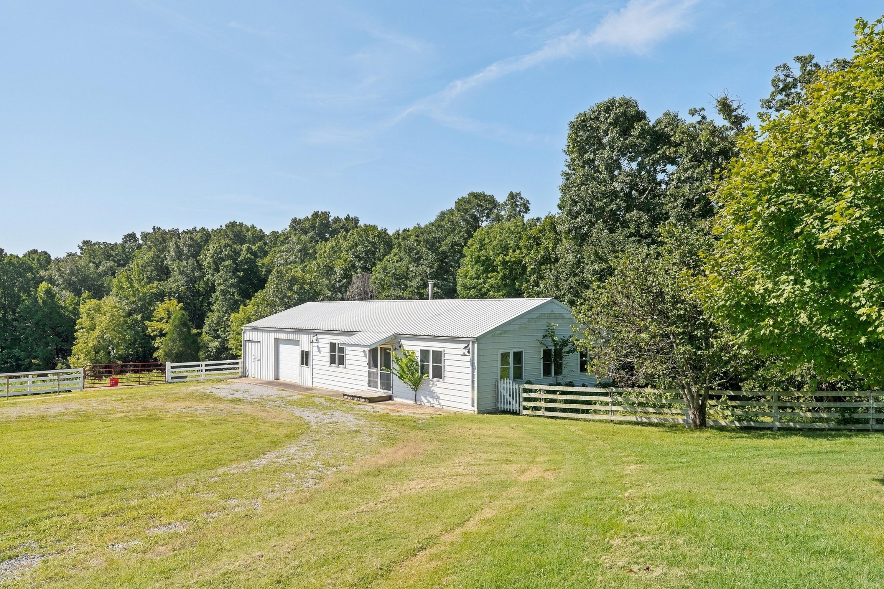 1340 Roe Wafford Road Marion, KY 42064 - Photo 3 of 81 1340RoeWafford_06570