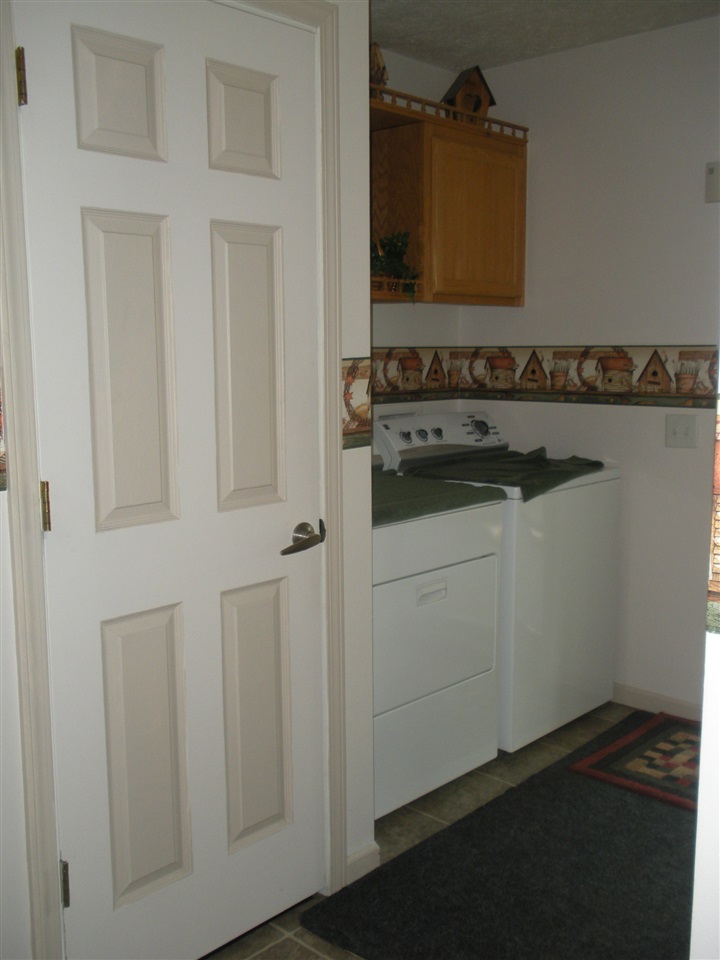 9249 Russell Road Clare, MI 48617 - Photo 17 of 27 1835981-16.JPG