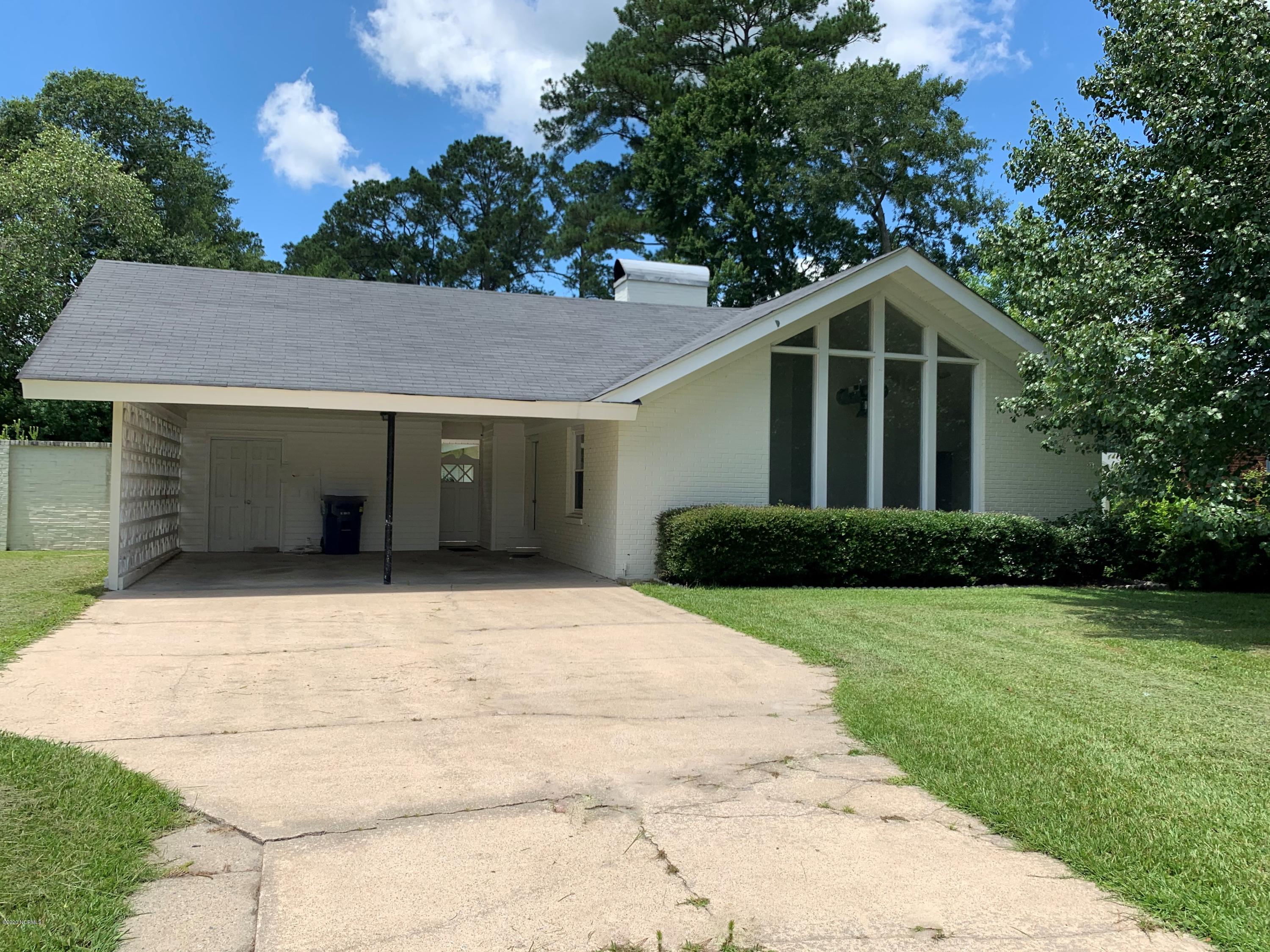 2400 Hardee Road Kinston, NC 28504 - Photo 1 of 14 Front View