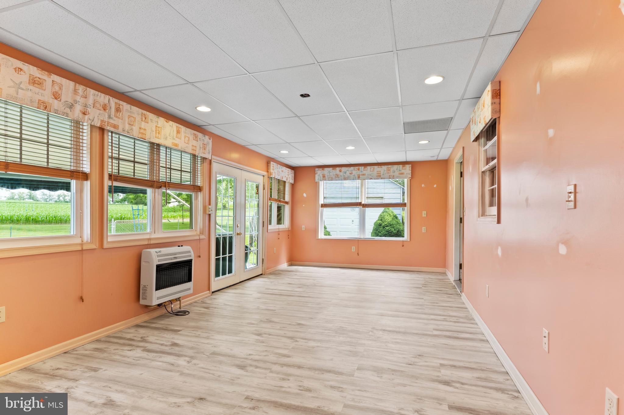 786 Creek Road Carlisle, PA 17015 - Photo 17 of 27 Gallery Image 17