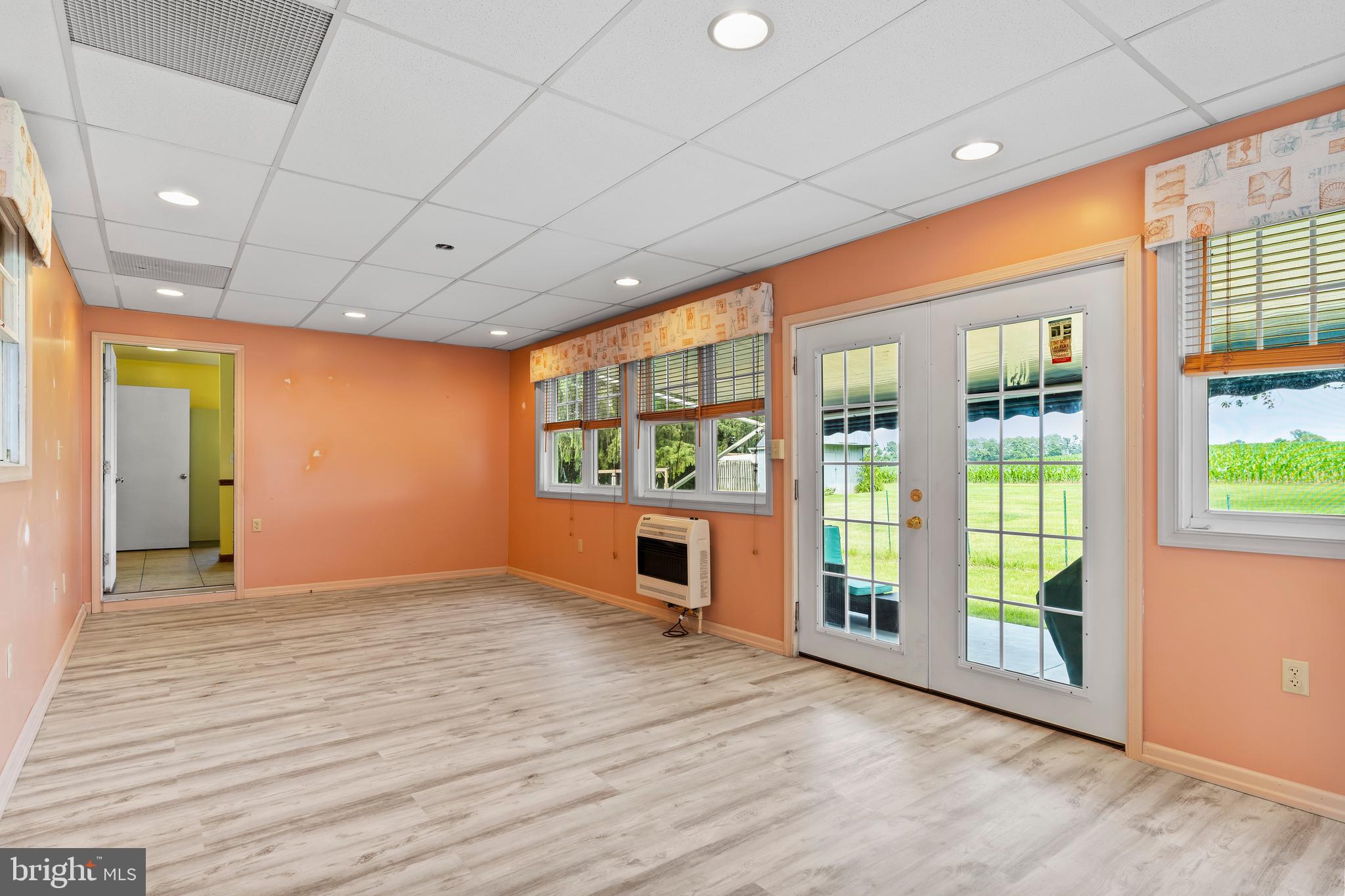786 Creek Road Carlisle, PA 17015 - Photo 18 of 27 Gallery Image 18