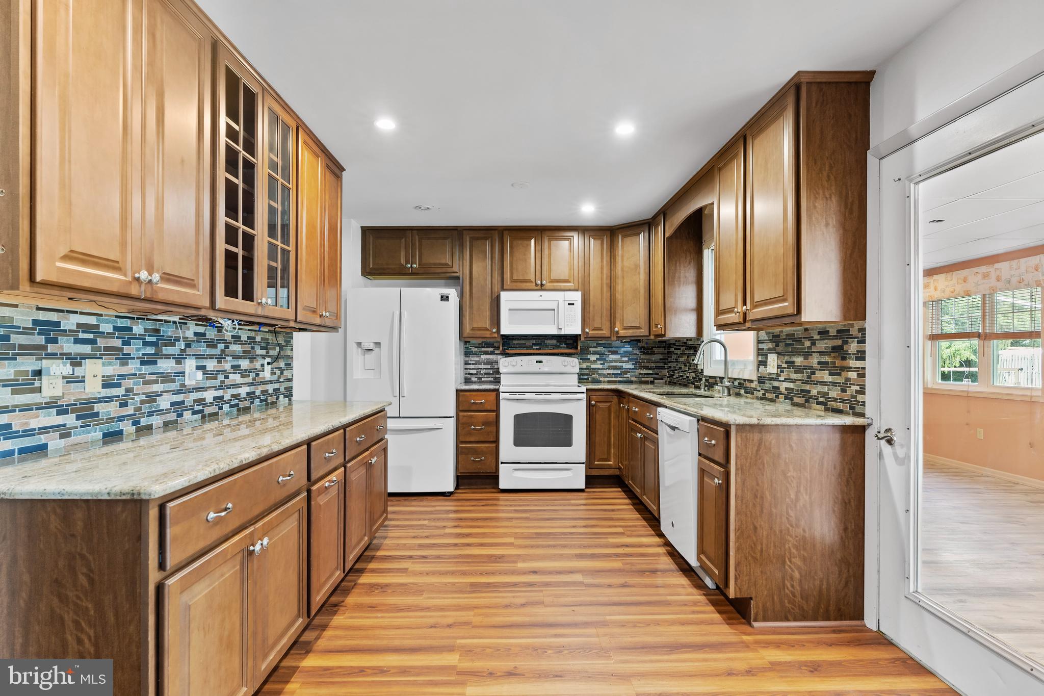 786 Creek Road Carlisle, PA 17015 - Photo 7 of 27 Gallery Image 7