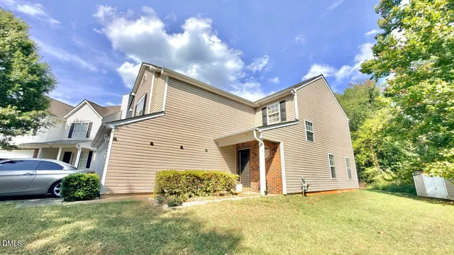 $300,000 | 1389 Kison Court Northwest, Concord, NC 28027