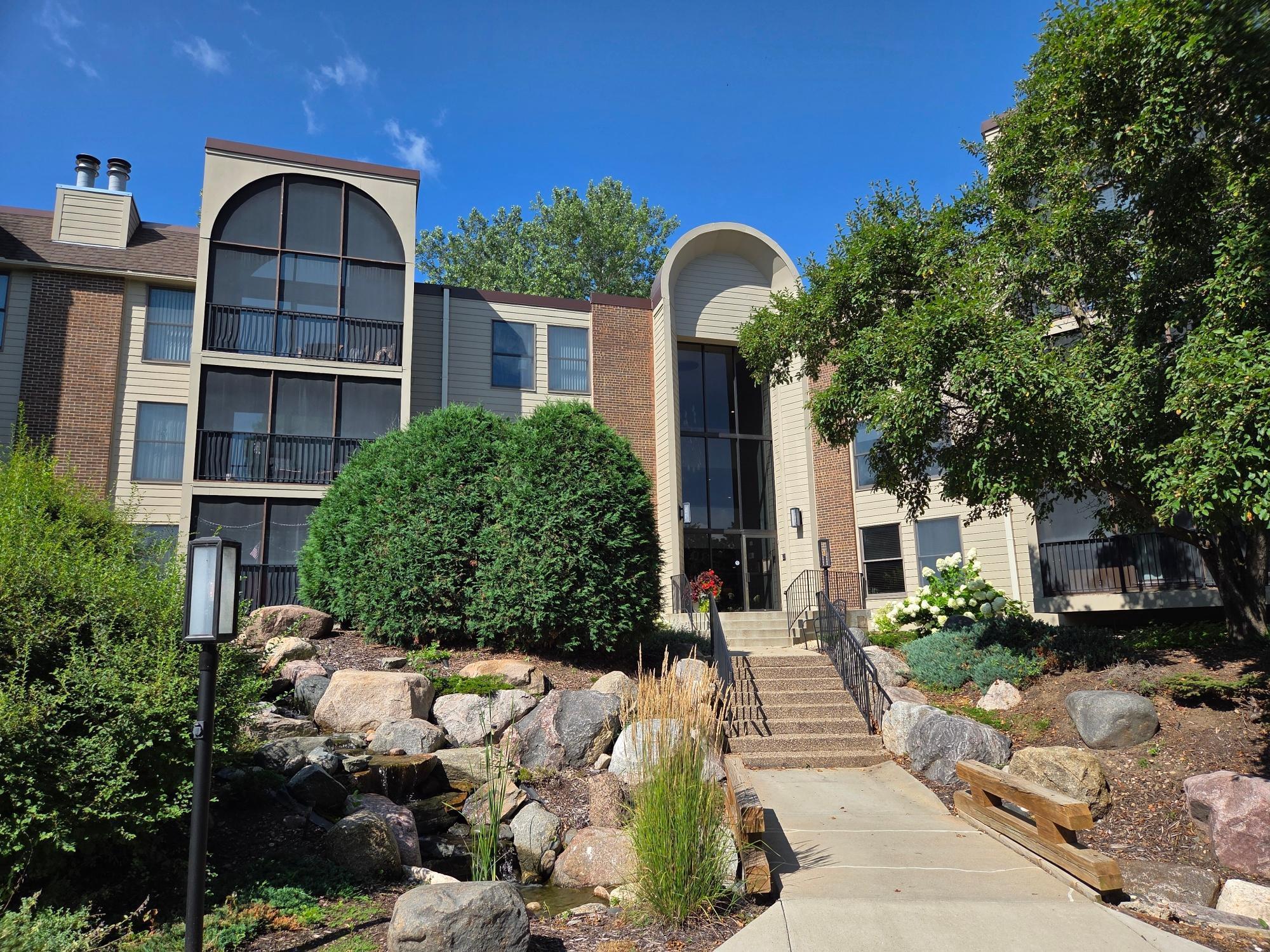 9500 Collegeview Road, Unit 109 Bloomington, MN 55437 - Photo 1 of 1 Gallery Image 1