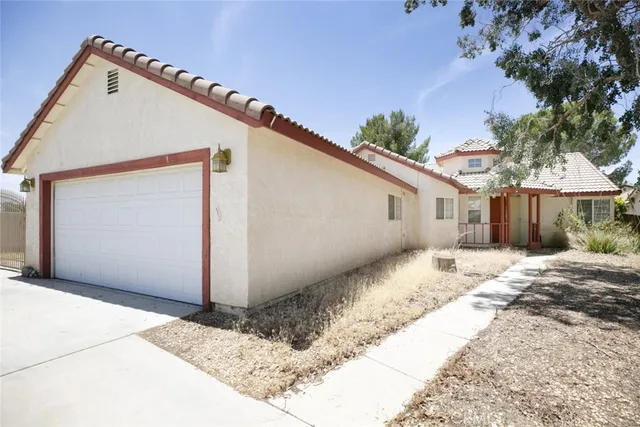 $450,000 | 44105 Acacia Street, Lancaster, CA 93535