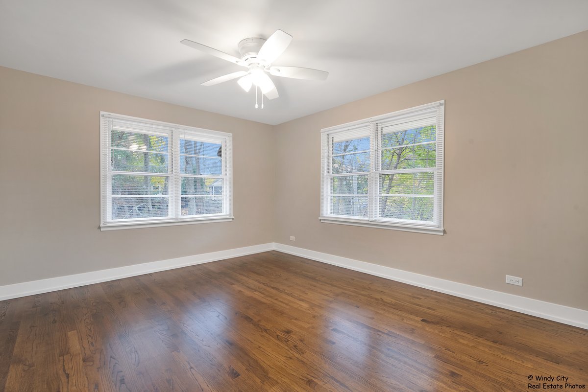 1555 Willow Road Lake Forest, IL 60045 - Photo 10 of 12 Gallery Image 10