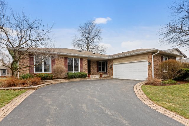 2547 Sun Valley Road Lisle, IL 60532 - Photo 1 of 47